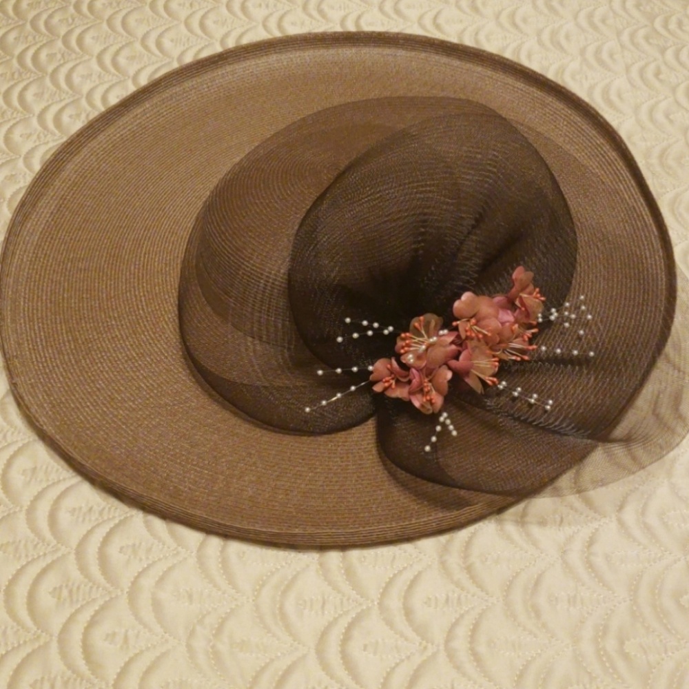 WIDE BRIM DRESS HAT